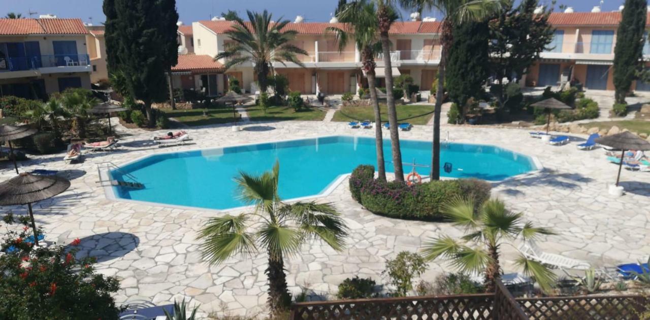 Family Paradise- Luxury Combined With Home Comfort Paphos ภายนอก รูปภาพ