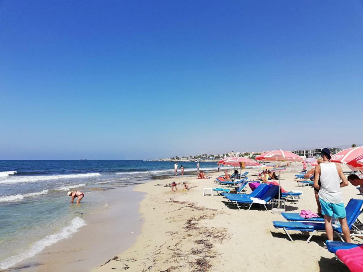 Family Paradise- Luxury Combined With Home Comfort Paphos ภายนอก รูปภาพ